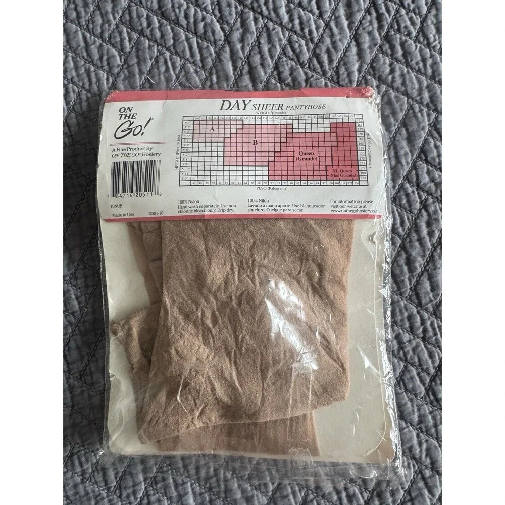 On The Go Sheer Nude Tights Pantyhose  Size B New With Tags Excellent